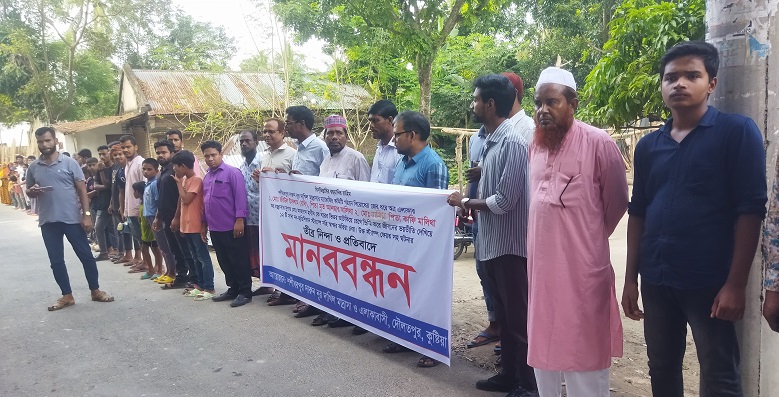 দৌলতপুরে মাদ্রাসা সুপারকে হত্যার হুমকি,প্রতিবাদে মানববন্ধন 